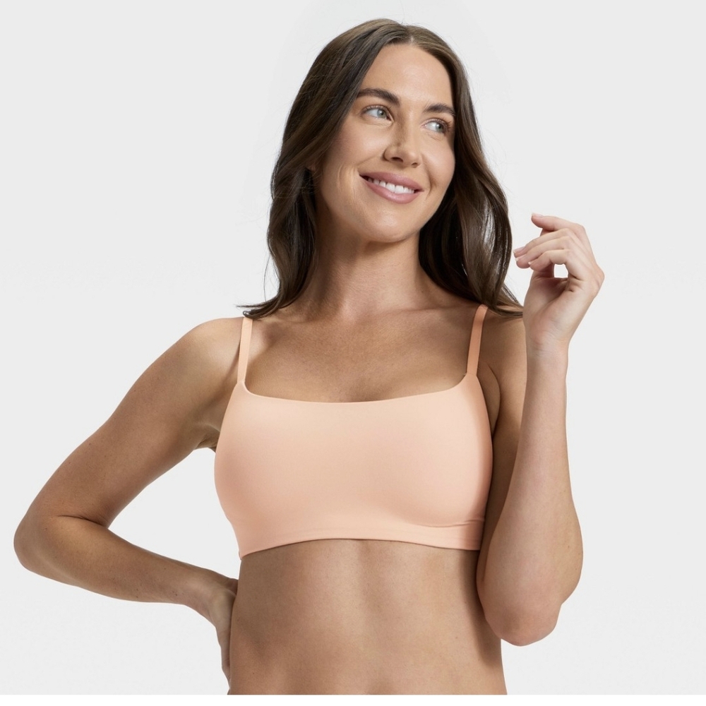NWT Auden Scoop Neck Bra